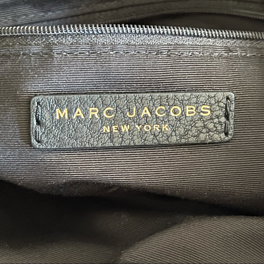 Marc Jacobs Black Leather Empire City Leather Structured Top Handle Tote Bag - Picture 11 of 16